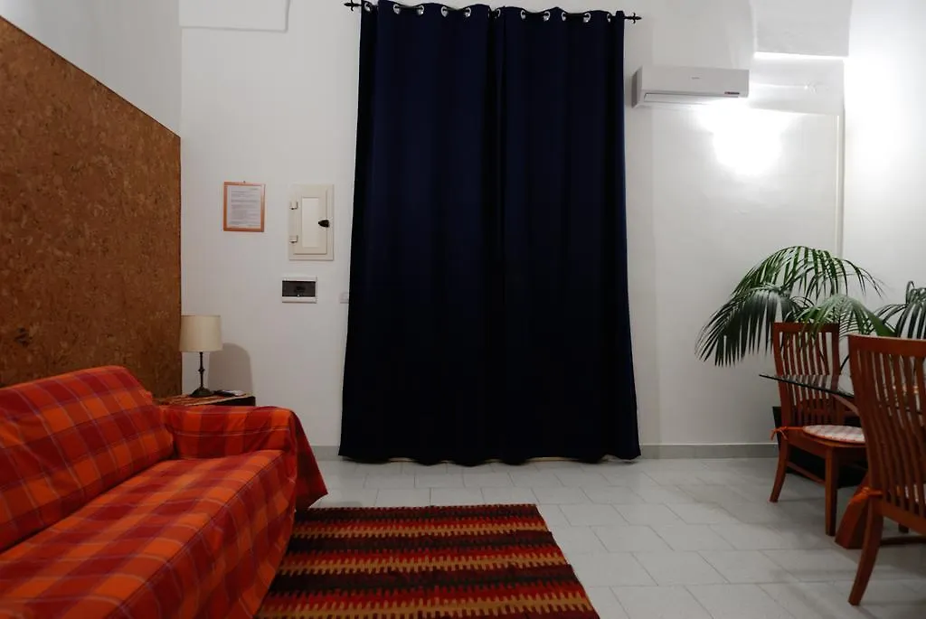 Appartamento B&B Ariosto レッチェ アパート