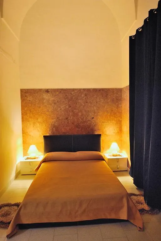 Appartamento B&B Ariosto レッチェ